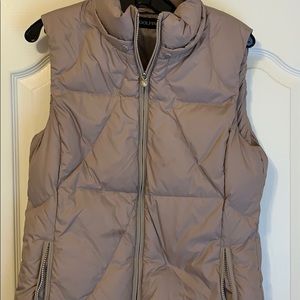 Down Vest w/removable hood